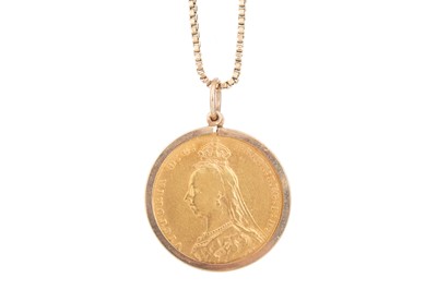 Lot 34 - VICTORIA SOVEREIGN PENDANT ON CHAIN