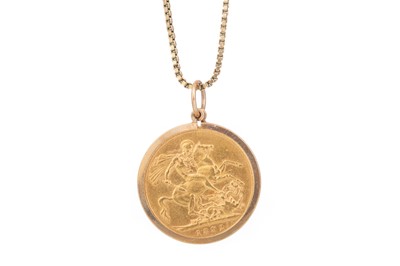 Lot 34 - VICTORIA SOVEREIGN PENDANT ON CHAIN