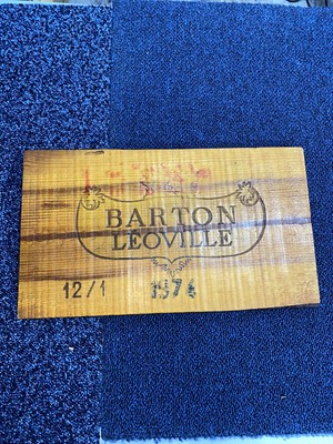 Lot 7 - VINTAGE WOODEN WINE CARRIER