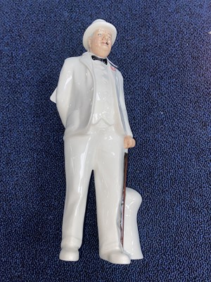 Lot 17 - ROYAL DOULTON FIGURE OF WINSTON CHURCHILL