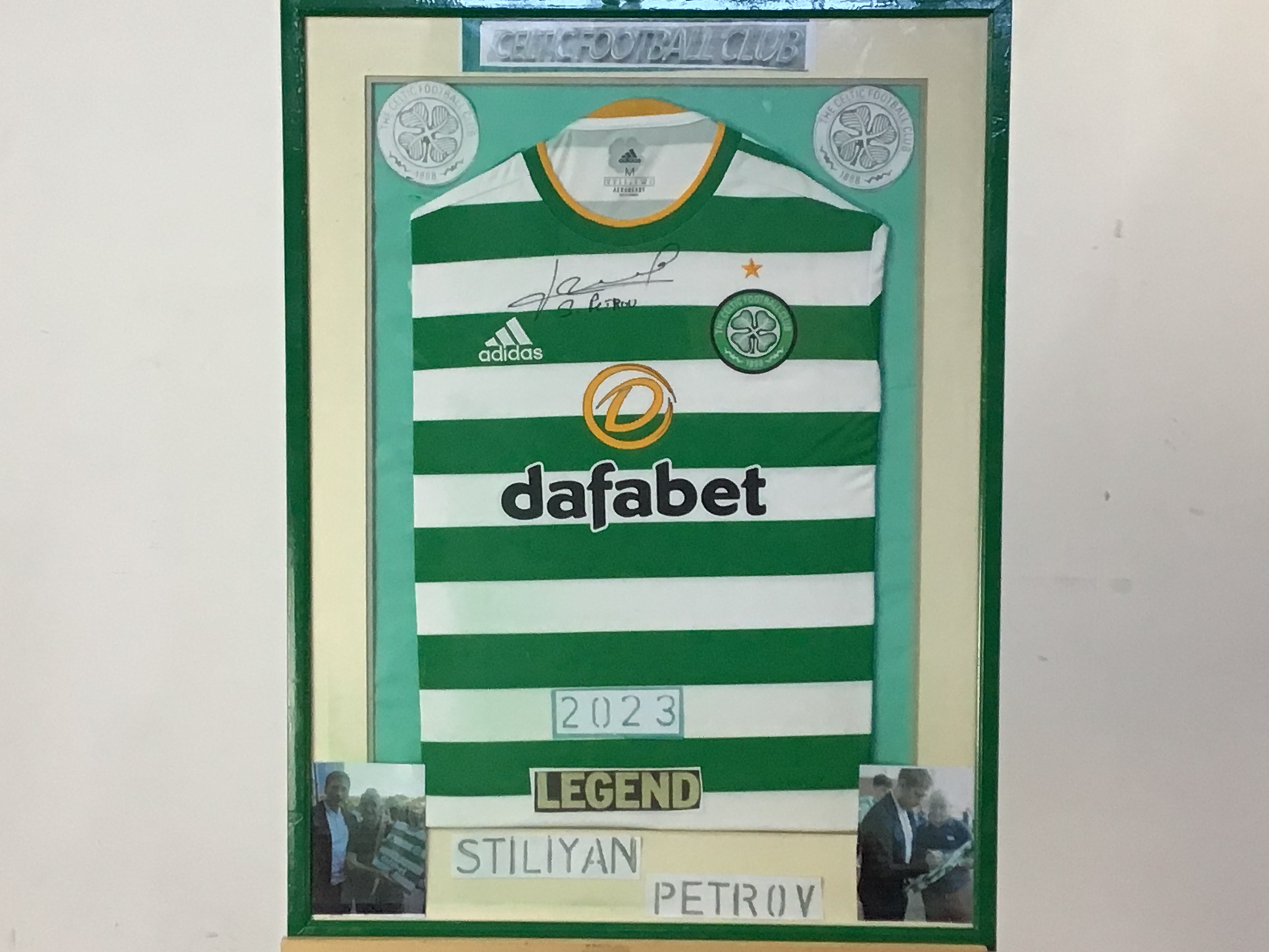 Signed celtic sale top