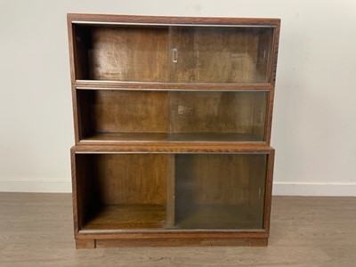 Lot 211 - MINTY BOOKCASE