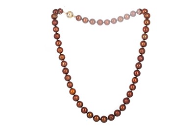 Lot 820 - STRING OF CHOCOLATE PEARLS