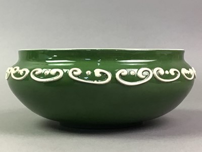 Lot 91 - ROYAL BARUM WARE BOWL