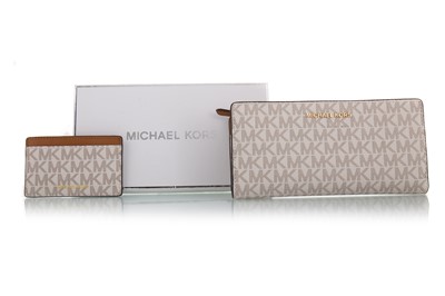 Lot 246 - MICHAEL KORS, PURSE