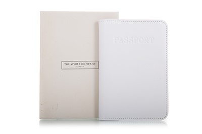 Lot 247 - THE WHITE COMPANY, WHITE LEATHER PASSPORT HOLDER