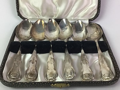 Lot 104 - SET OF SIX WILLIAM IV SILVER TEASPOONS