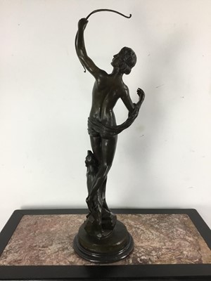 Lot 800 - BRONZED SPELTER SCULPTURE OF A FEMALE WITH BOW