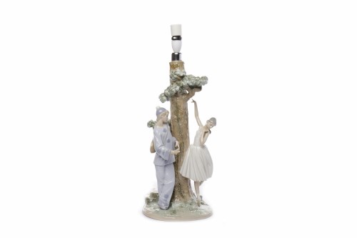 Lot 429 - LLADRO FIGURAL TABLE LAMP BASE OF PIERROT AND...