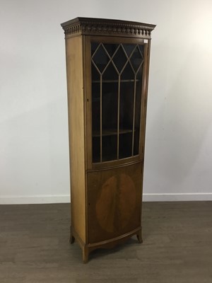 Lot 270 - MAHOGANY REPRODUCTION CORNER CUPBOARD