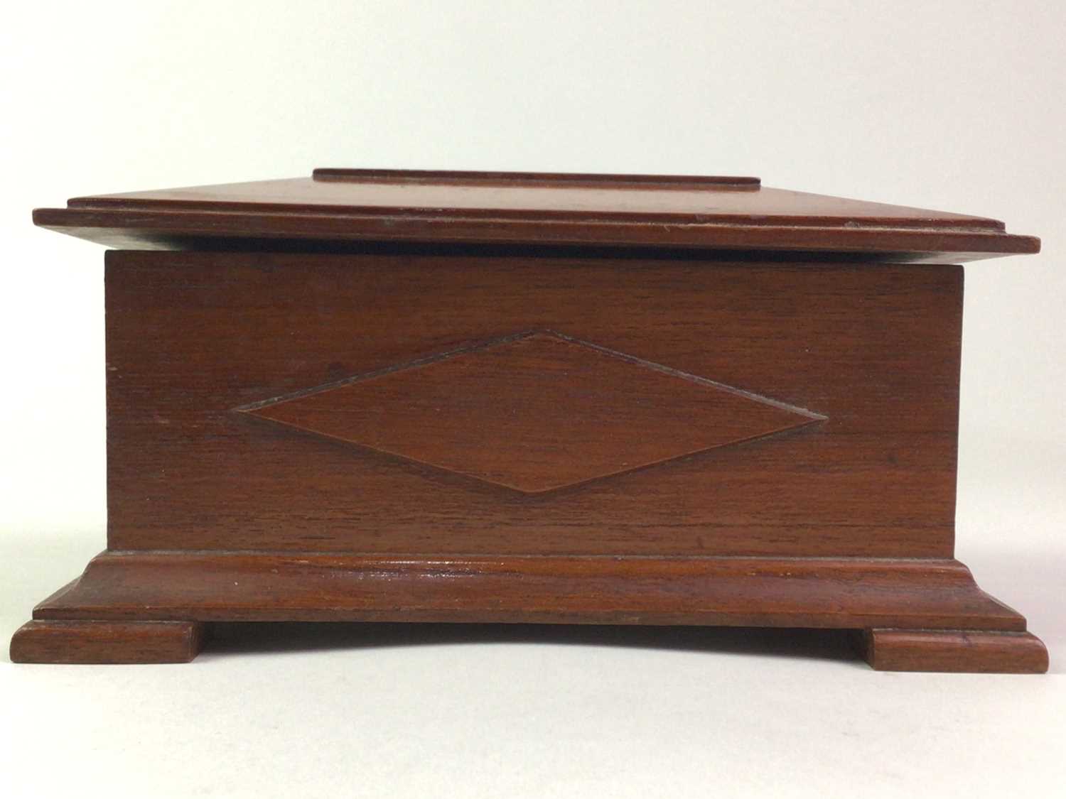 Lot 290 - MAHOGANY CASKET