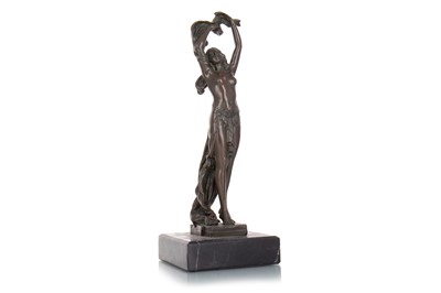 Lot 442 - ART DECO STYLE BRONZE FIGURE