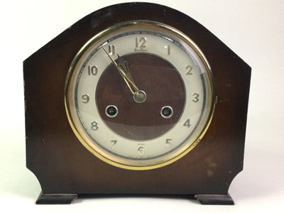 Lot 369 - EDWARDIAN MANTEL CLOCK