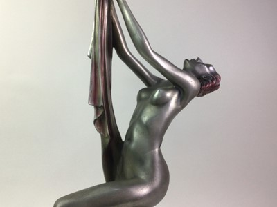 Lot 417 - ART DECO STYLE FIGURAL LAMP