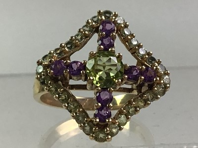 Lot 466 - TWO DRESS RINGS