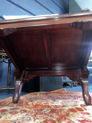 Lot 1169 - CHINESE HARDWOOD HORSESHOE CHAIR