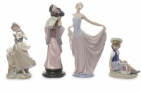 Lot 474 - FOUR LLADRO FIGURES OF YOUNG GIRLS to include:...