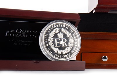 Lot 77 - COLLECTION OF COMMEMORATIVE COINS