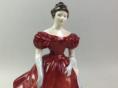 Lot 605 - COLLECTION OF CERAMIC FIGURES