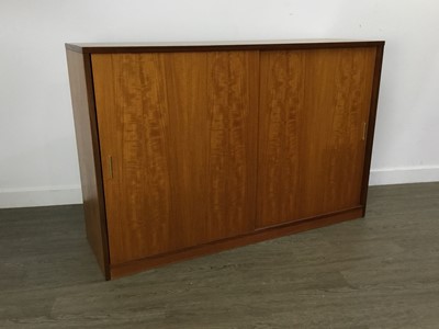 Lot 529 - PAIR OF MID CENTURY TEAK BOOKCASES