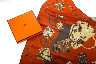 Lot 256 - HERMES, 'KELLY EN CALECHE' SILK SCARF