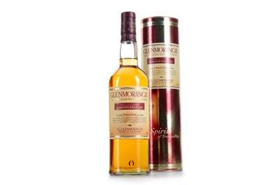 Lot 69 - GLENMORANGIE 12 YEAR OLD THREE CASK MATURED LIMITED EDITION