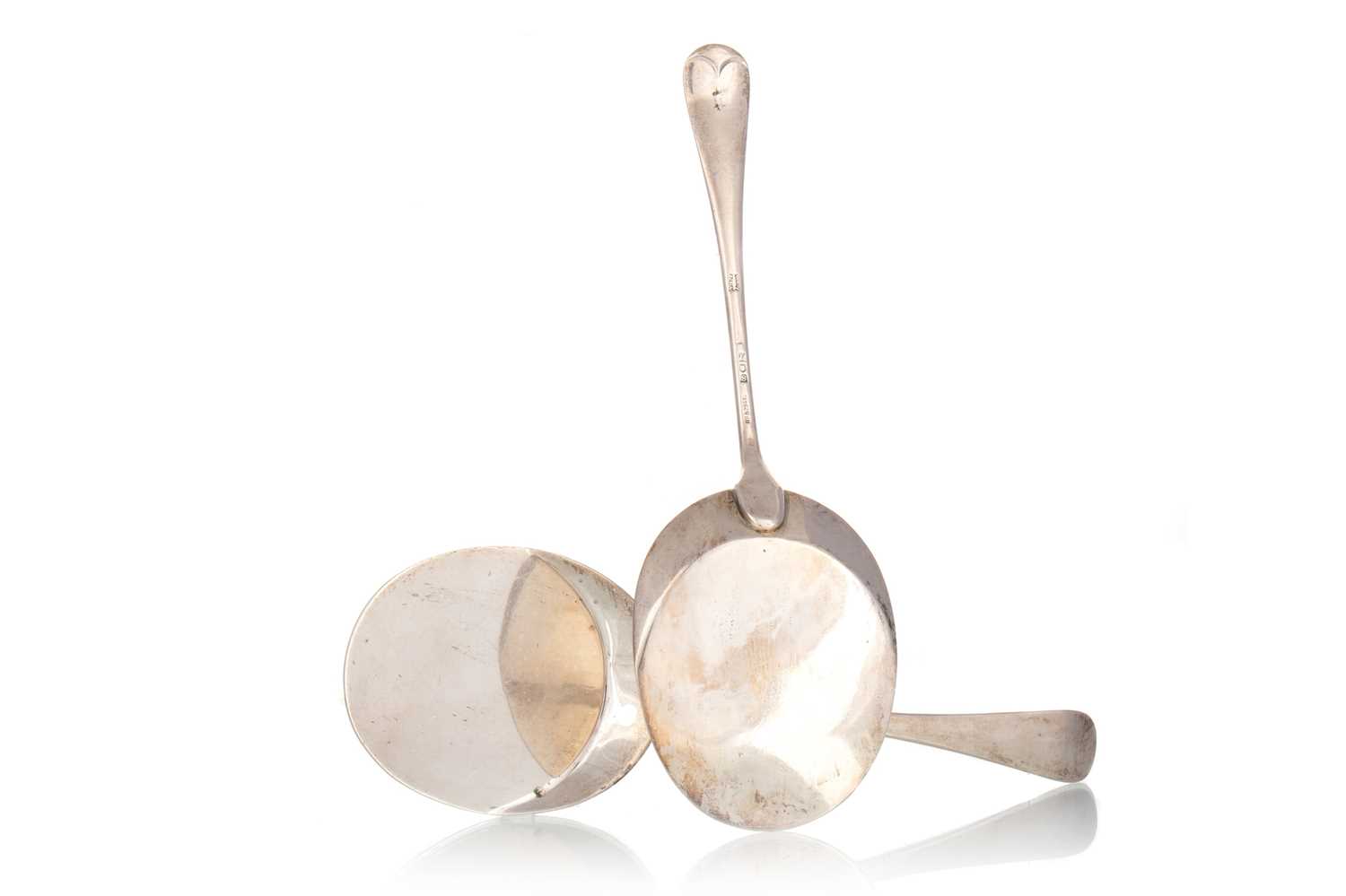 Lot 22 - PAIR OF EDWARDIAN/GEORGE V SILVER EGG SERVING SPOONS