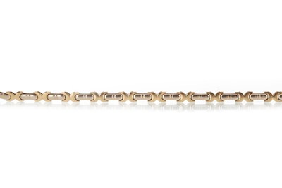 Lot 457 - GOLD CHAIN AND BRACELET