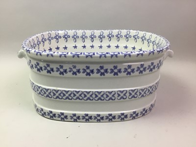 Lot 247 - ITALIAN FOOTBATH