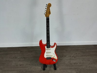 Lot 642 - FENDER SQUIER STRATOCASTER ELECTRIC GUITAR