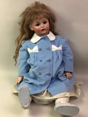 Lot 1007 - J. D. KESTNER, BISQUE HEAD SOCKET DOLL