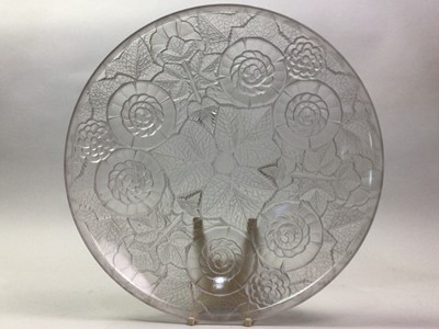 Lot 363 - OPAQUE GLASS BOWL