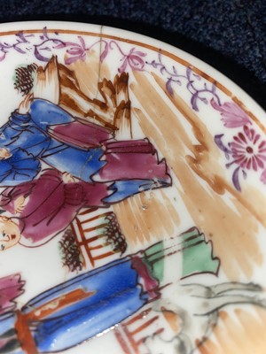 Lot 1042 - GROUP OF FIVE 18TH CENTURY CHINESE MANDARIN PALETTE SAUCERS