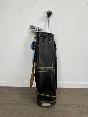 Lot 416 - COLLECTION OF VINTAGE GOLF CLUBS