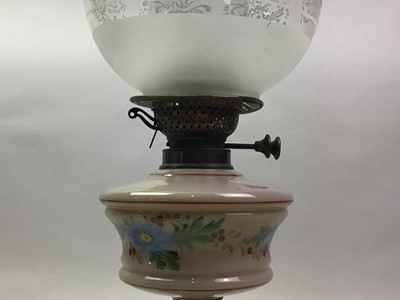 Lot 456 - VICTORIAN OIL LAMP