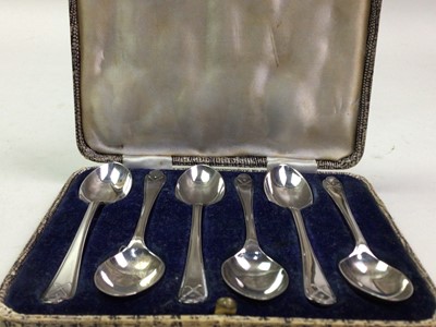 Lot 578 - SET OF SIX SILVER 'GOLFING' TEASPOONS AND OTHERS