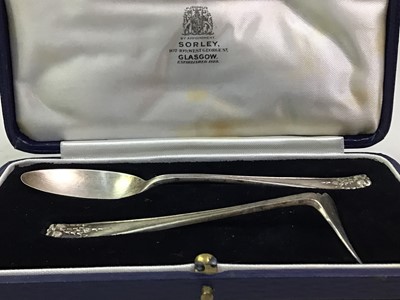 Lot 544 - SILVER SPOON AND PUSH