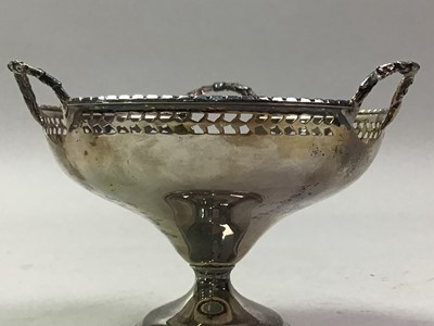 Lot 595 - SILVER BON BON DISH