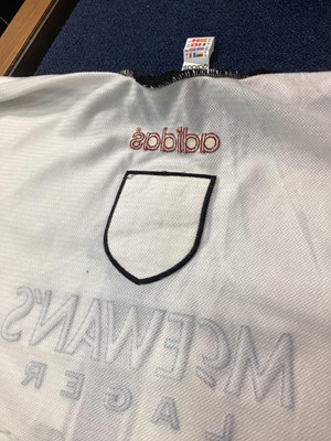 Lot 1534 - ANDY GORAM OF RANGERS F.C., HIS MATCH WORN GOALKEEPER JERSEY