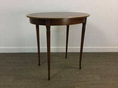 Lot 100 - MAHOGANY OCCASIONAL TABLE