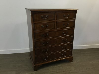 Lot 113 - MAHOGANY REPRODUCTION CHEST OF DRAWERS