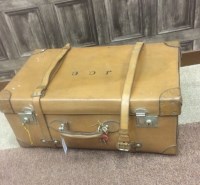 Lot 892 - EARLY 20TH CENTURY TAN LEATHER TRAVEL TRUNK...