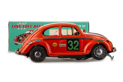 Lot 1062 - TAIYO, JAPANESE TIN PLATE 'LOVE LOVE BEETLE'