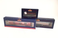 Lot 900 - LOT OF BACHMAN MODEL TRAINS including class...