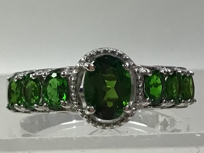 Lot 368 - TWO CHROME DIOPSIDE RINGS AND A PAIR OF EARRINGS