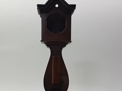 Lot 324 - EDWARDIAN MAHOGANY POCKET WATCH STAND