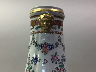 Lot 465 - SAMSON OF PARIS CERAMIC VASE