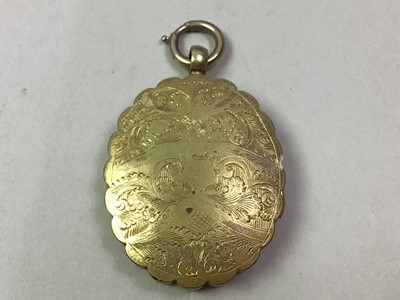 Lot 515 - VICTORIAN OVAL LOCKET