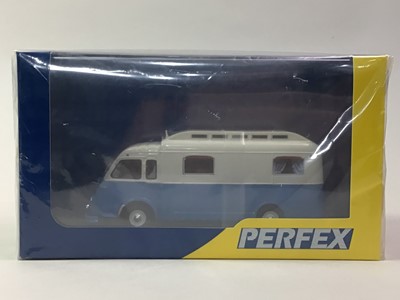 Lot 1094 - PERFEX