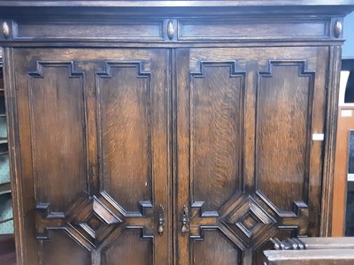 Lot 604 - OAK WARDROBE